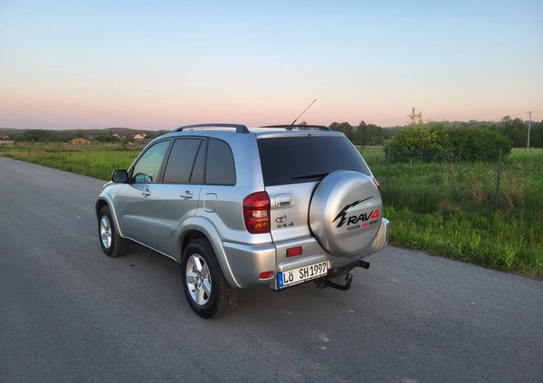 Toyota RAV4 cena 19900 przebieg: 226000, rok produkcji 2004 z Piekary Śląskie małe 497